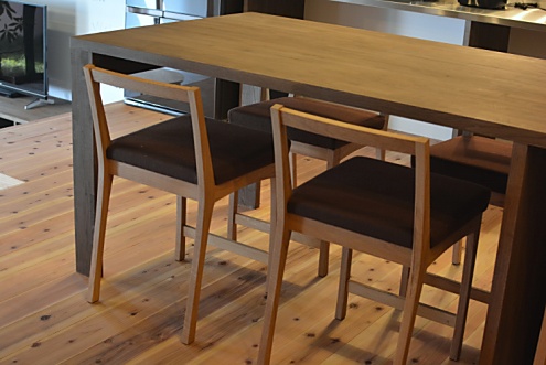 家具は京北町で作られたオリジナル。(2015-03-17,共用部,LIVINGROOM,1F)