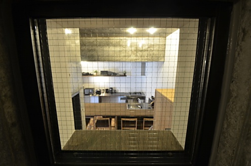 内窓からダイニングが見えます。（203号室）(2015-03-17,専有部,ROOM,2F)