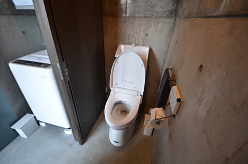 トイレの様子。(2015-03-17,共用部,TOILET,3F)