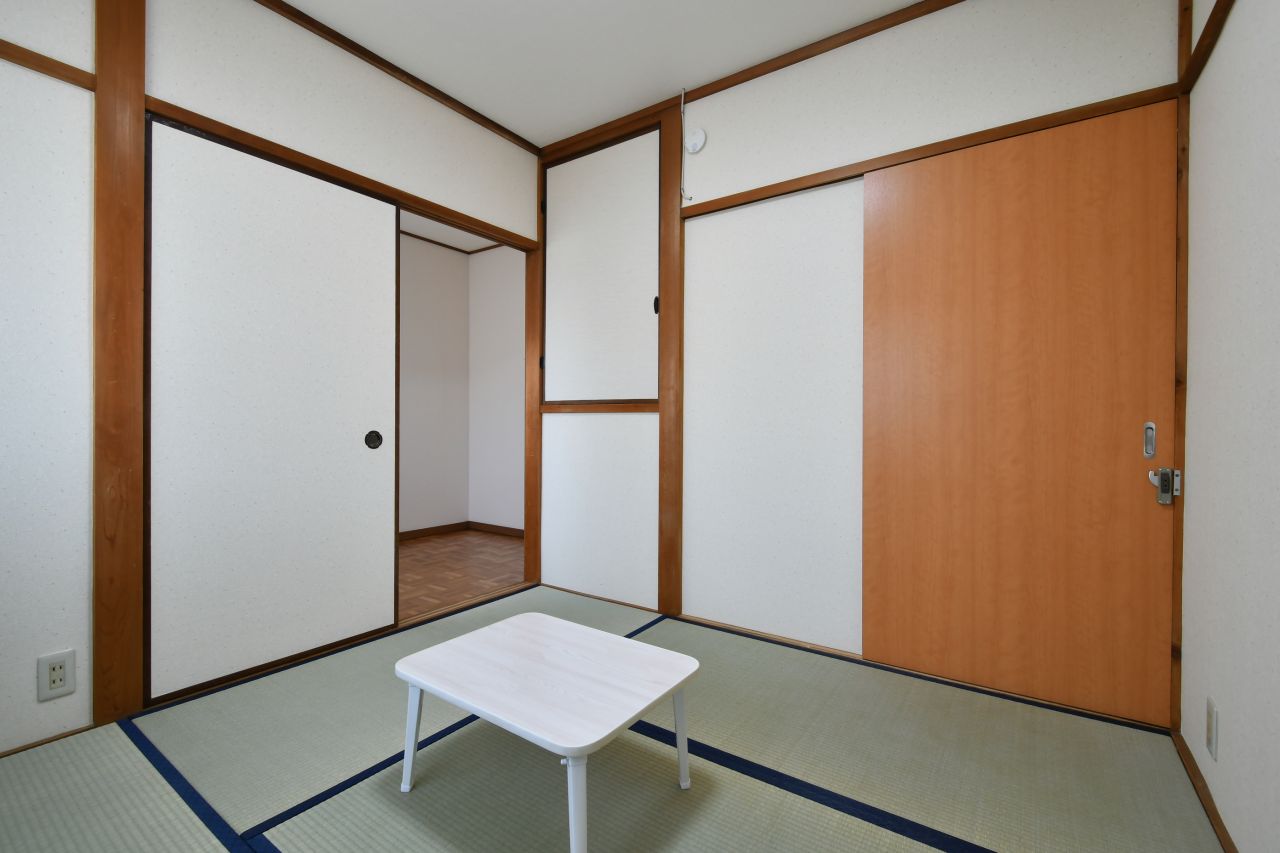 専有部の様子2。（202号室）(2018-04-10,専有部,ROOM,2F)