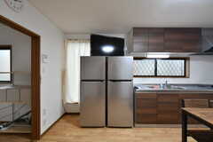 冷蔵庫が2台並んでいます。(2021-07-07,共用部,KITCHEN,1F)