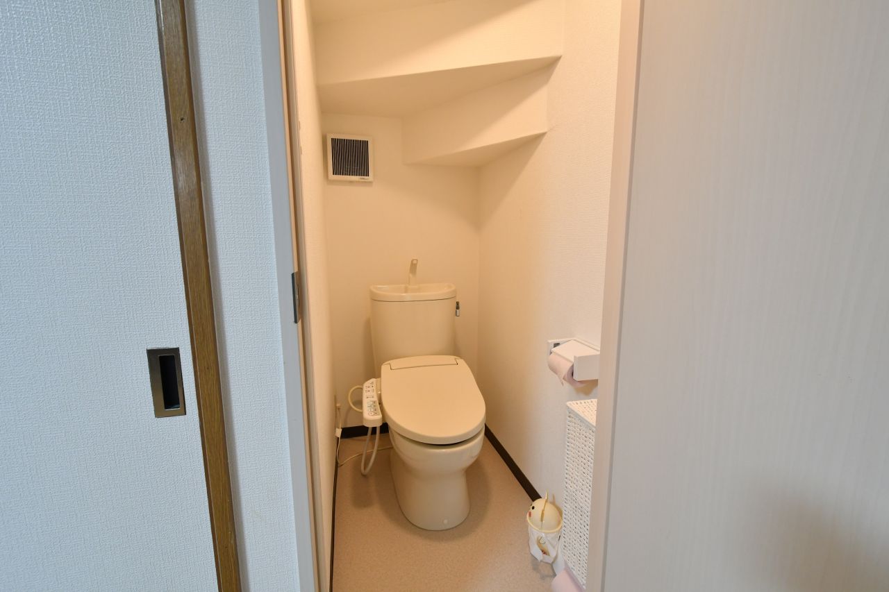 ウォシュレット付きトイレの様子。(2021-07-07,共用部,TOILET,1F)