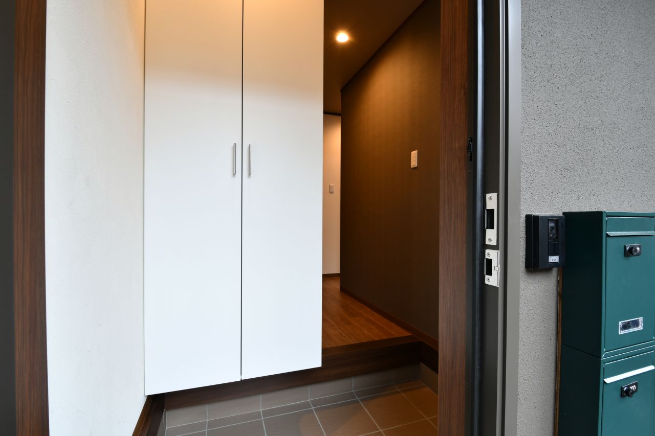 玄関から見た内部の様子。(2020-01-23,周辺環境,ENTRANCE,1F)
