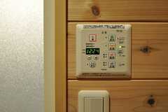 バスルームは暖房付きです。(2012-03-26,共用部,KITCHEN,1F)