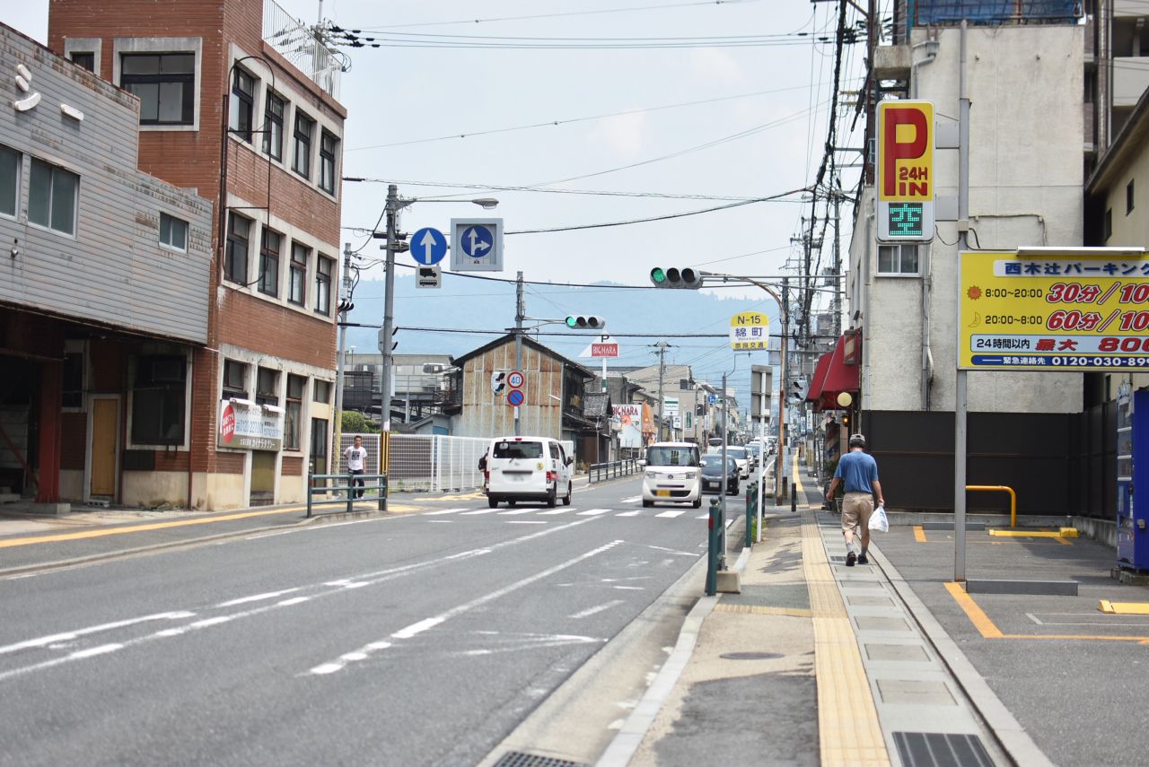 シェアハウス周辺の様子2。各線・奈良駅まで走るバス停が近くにあります。|1F 周辺環境