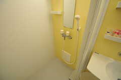 シャワールームの様子。(2013-01-25,共用部,BATH,3F)