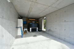 ガレージはシアタールームとして使えるように整備される予定です。(2023-04-10,共用部,OTHER,1F)