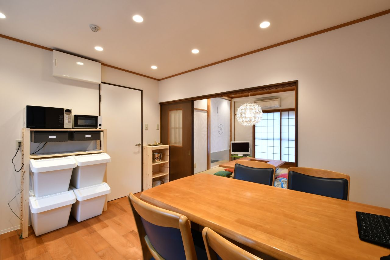ダイニングの様子3。(2017-11-14,共用部,LIVINGROOM,2F)