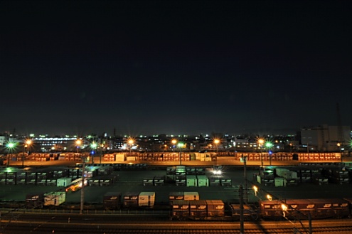 玄関前からの夜景。目の前が開けているのでキレイ。(2013-01-31,共用部,OTHER,7F)