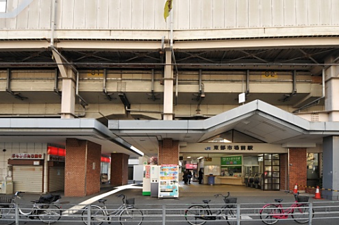 JR関西本線・東部市場前の様子。(2013-01-31,共用部,ENVIRONMENT,1F)