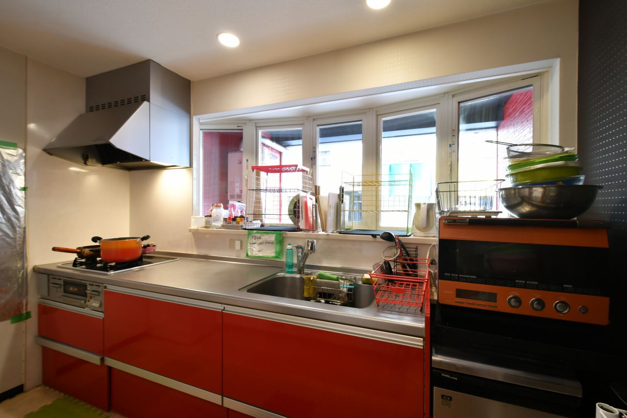 キッチンの様子。(2017-08-30,共用部,KITCHEN,1F)