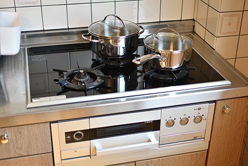 ガスコンロの様子。(2016-07-04,共用部,KITCHEN,1F)