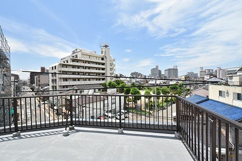 屋上の様子。(2016-07-04,共用部,OTHER,4F)