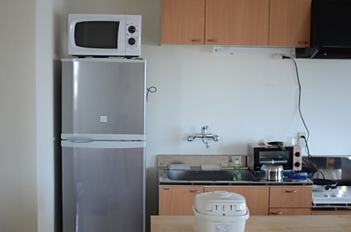 シェアハウスのキッチンの様子2。(2015-11-17,共用部,LIVINGROOM,5F)