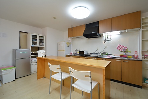 カウンターテーブルの様子。(2015-11-17,共用部,KITCHEN,4F)