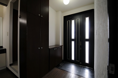 内部から見た玄関周りの様子。(2013-04-30,周辺環境,ENTRANCE,3F)