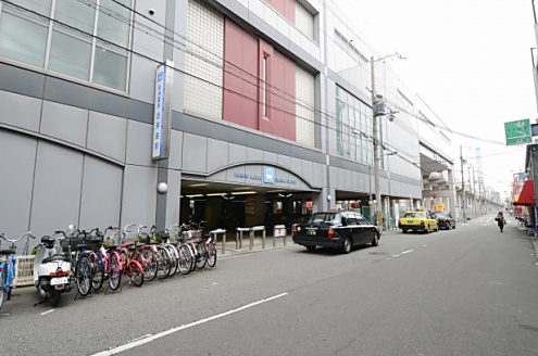シェアハウスから阪神なんば線・出来島駅の様子。(2013-04-01,共用部,ENVIRONMENT,1F)