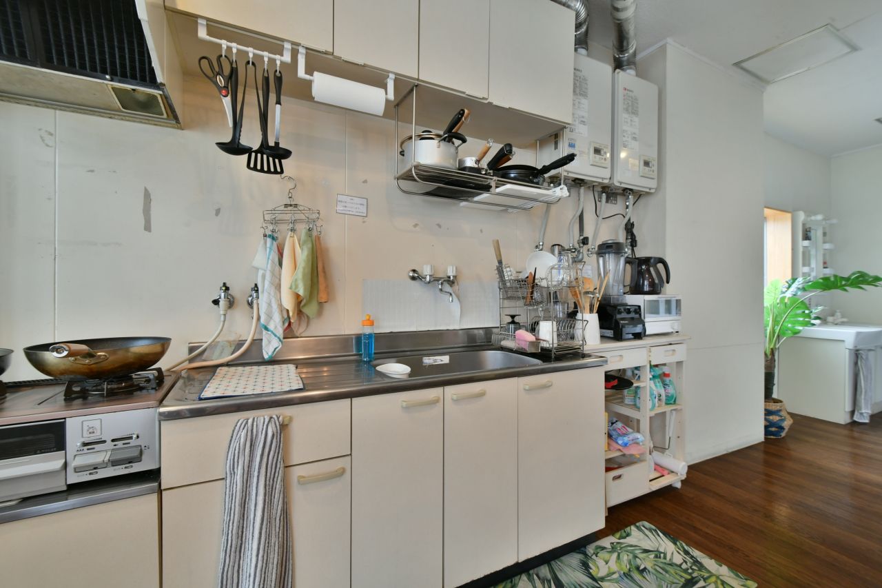 キッチン周辺の様子。(2020-06-27,共用部,KITCHEN,3F)