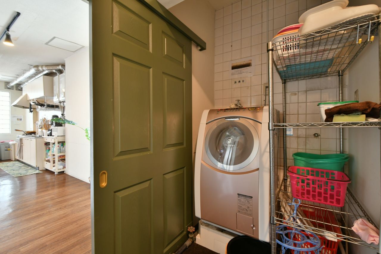 ドラム式の洗濯乾燥機。(2020-06-27,共用部,LAUNDRY,3F)