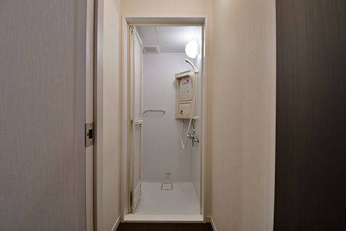 シャワールームの様子。|7F 浴室