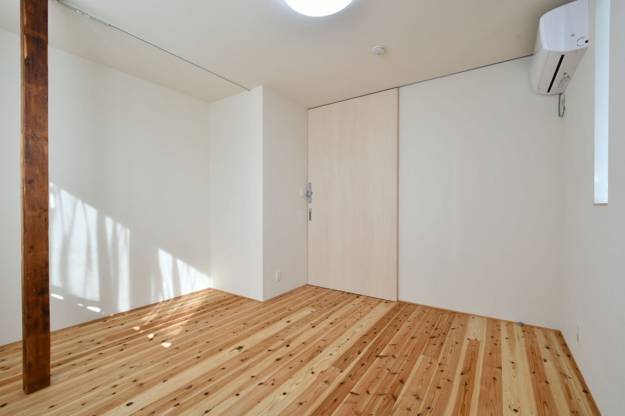 専有部の様子2。（102号室）(2022-04-01,専有部,ROOM,1F)