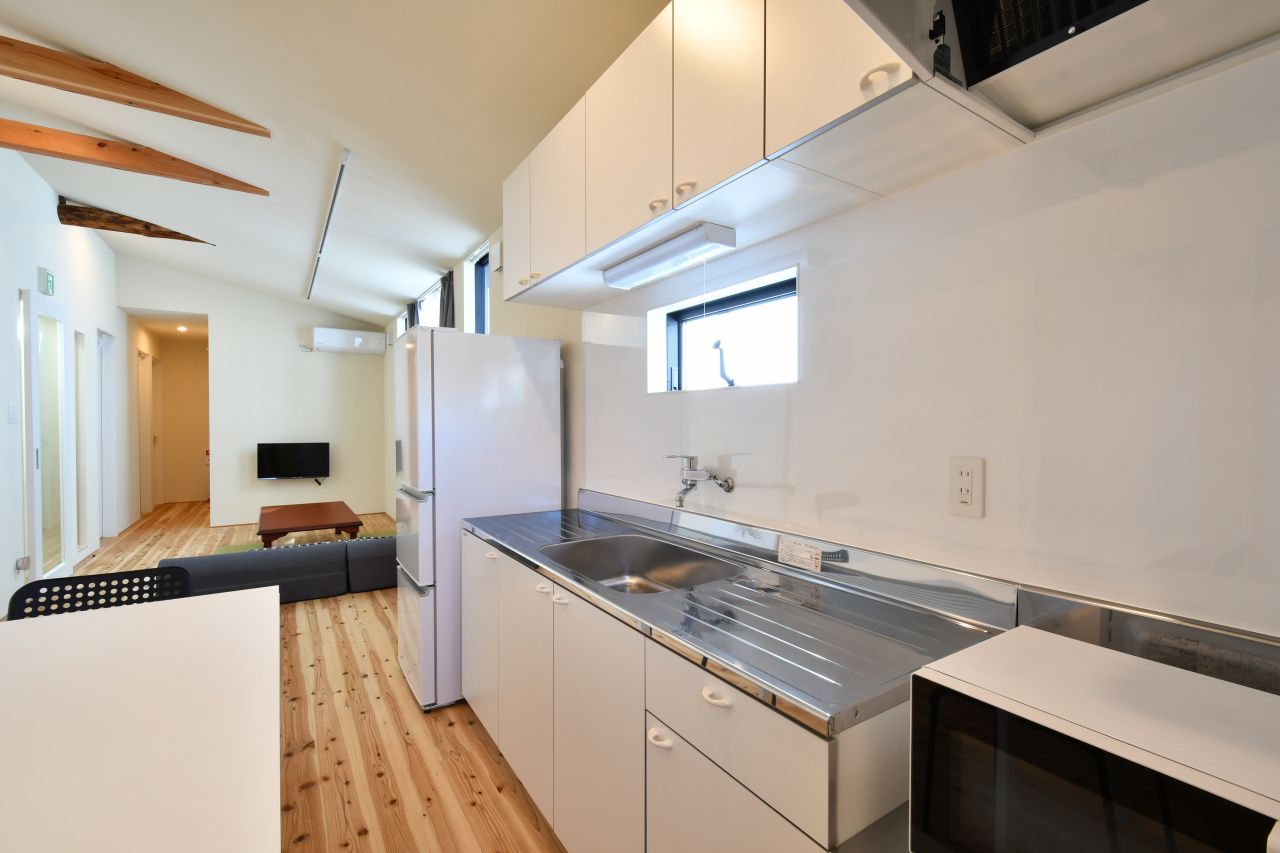 キッチンの様子。(2022-04-01,共用部,KITCHEN,2F)