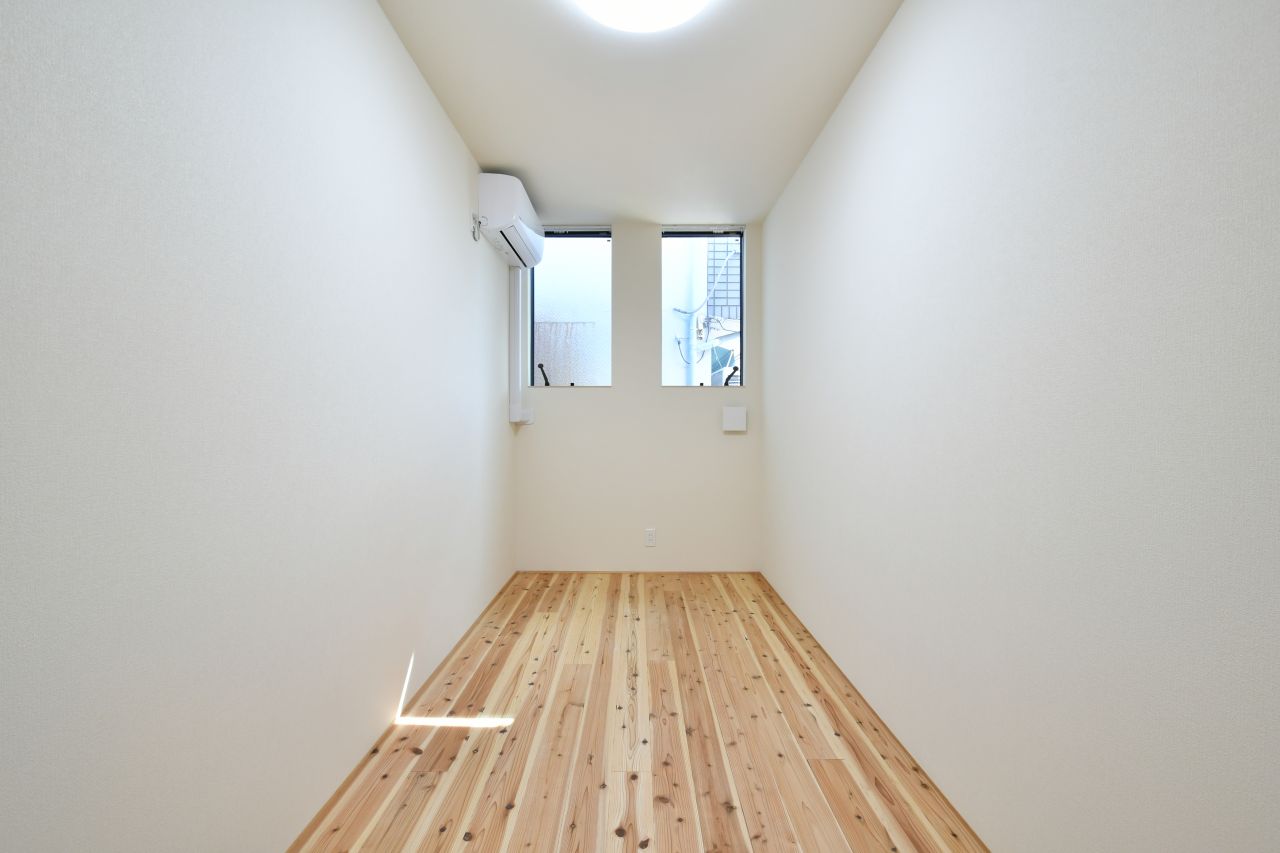 専有部の様子。206号室と同じ家具が設置予定です。（203号室）(2022-04-01,専有部,ROOM,2F)