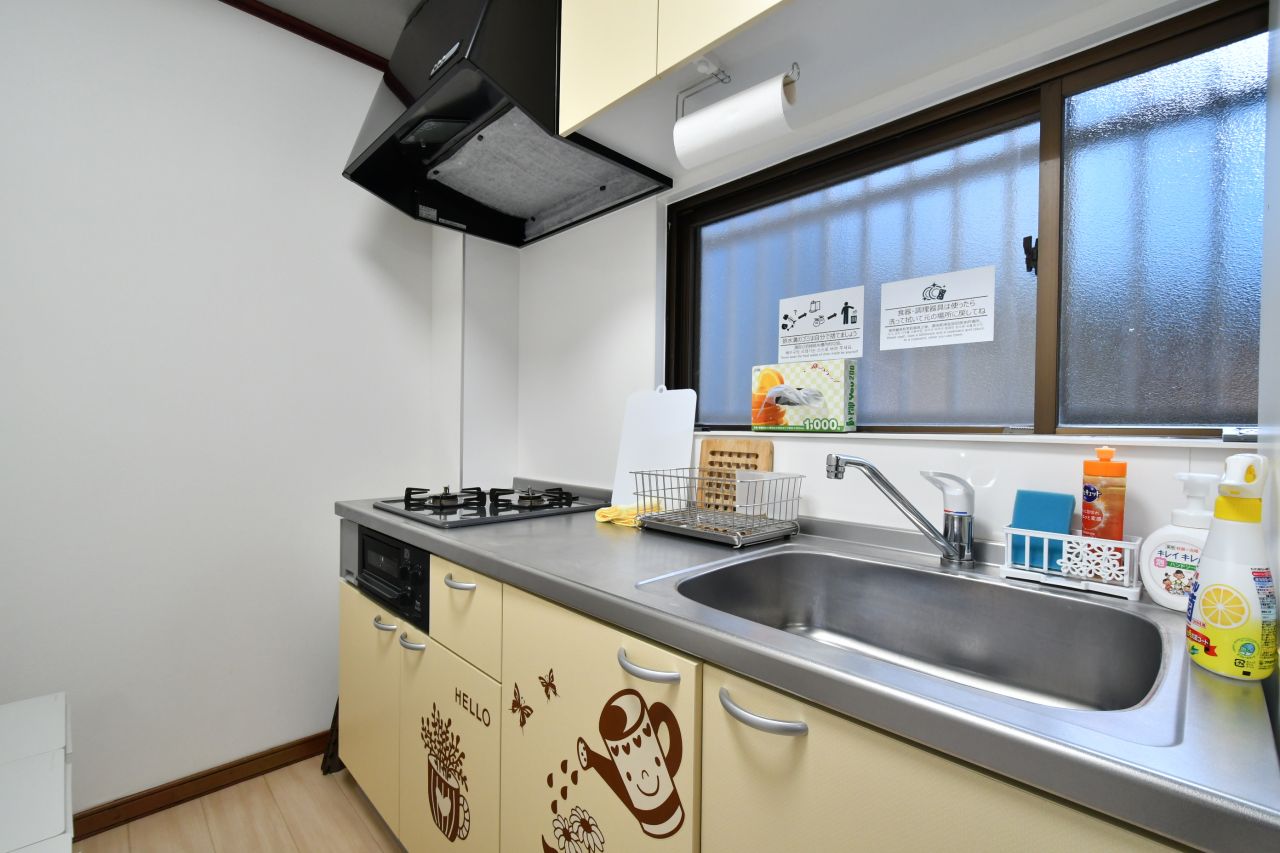 キッチンの様子。(2020-10-22,共用部,KITCHEN,1F)