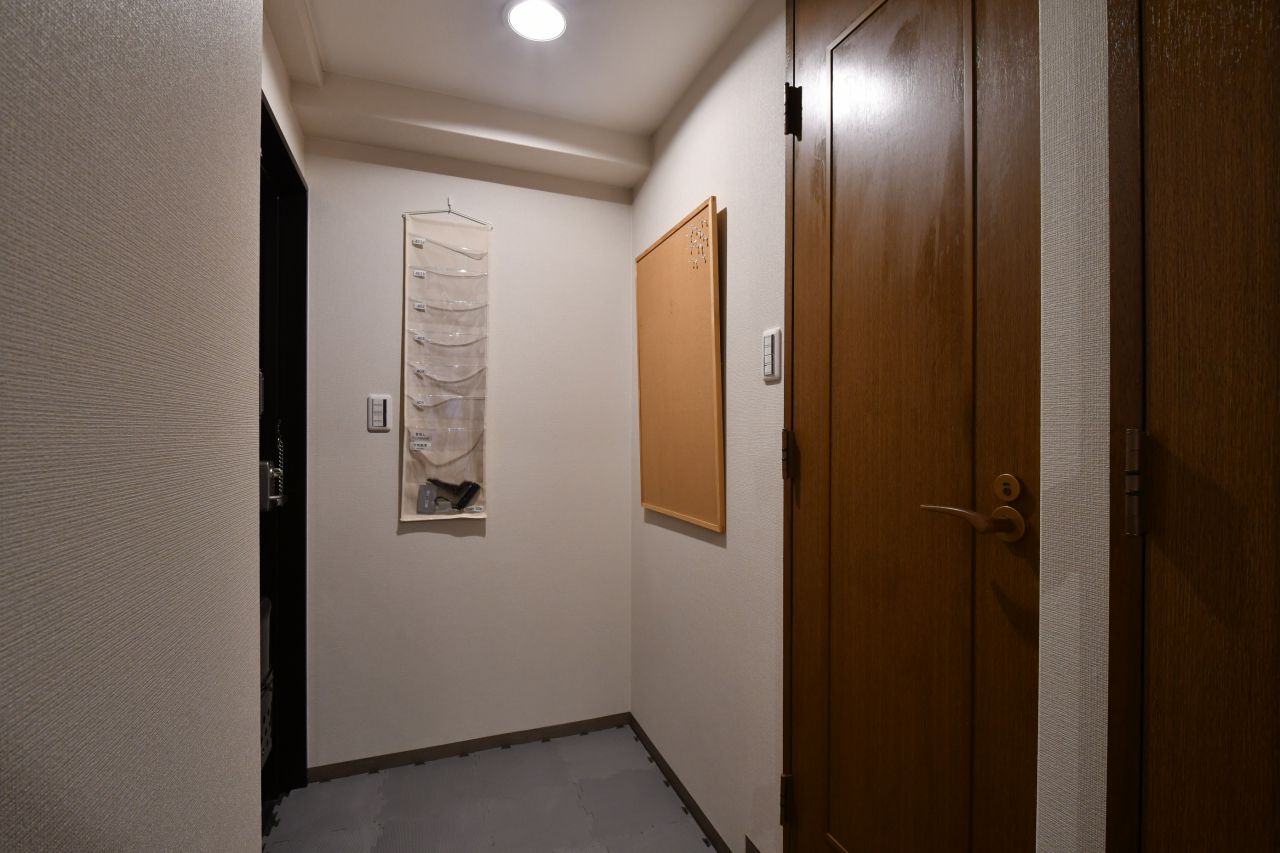 玄関周辺の様子。(2020-10-22,周辺環境,ENTRANCE,4F)
