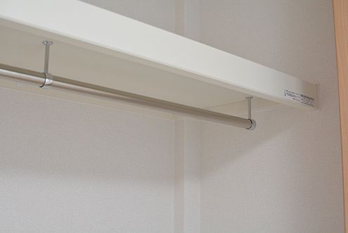 洋服もかけられます。（101号室）(2016-11-14,専有部,ROOM,1F)