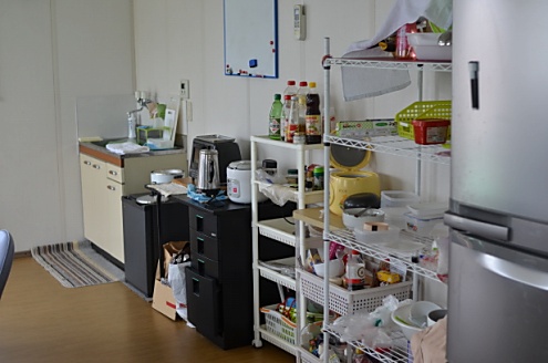 キッチン周辺の様子。(2013-05-21,共用部,KITCHEN,4F)