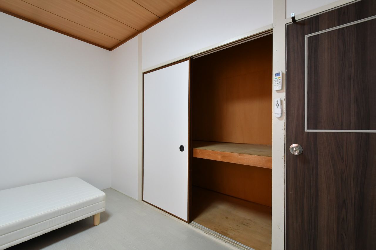 収納の様子。（304号室）(2020-12-17,専有部,ROOM,3F)