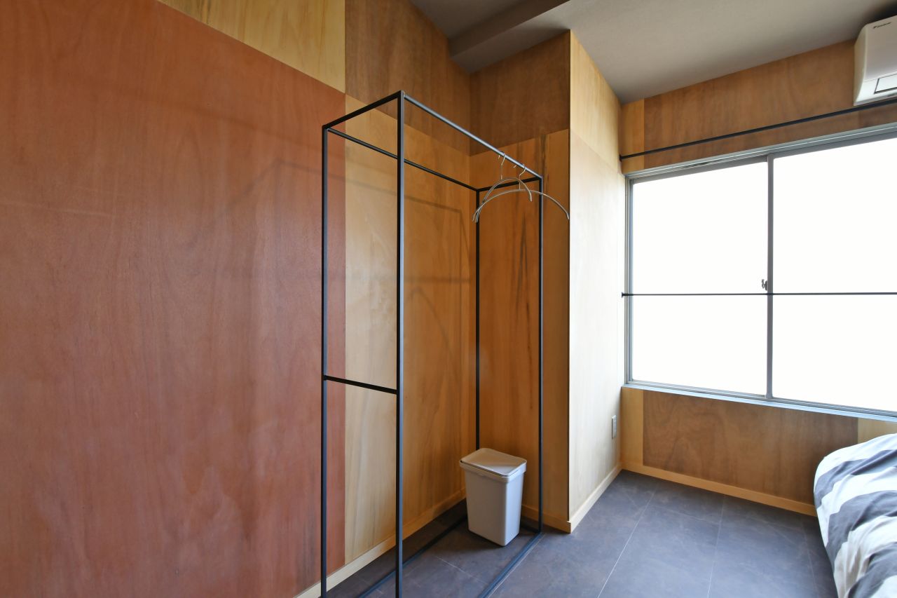 ボックスタイプのハンガーラック。（203号室）(2020-07-01,専有部,ROOM,3F)