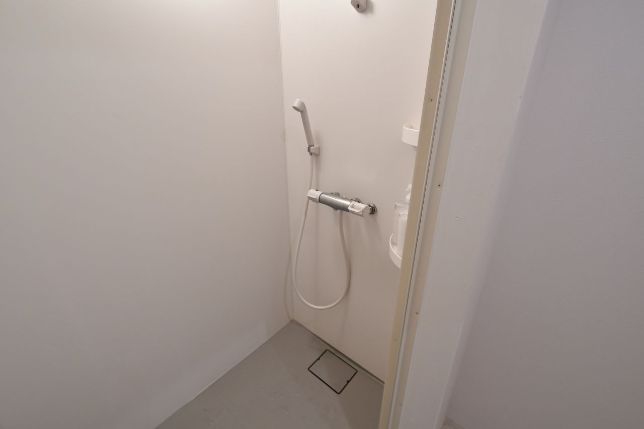 シャワールームの様子。(2020-07-07,共用部,BATH,4F)