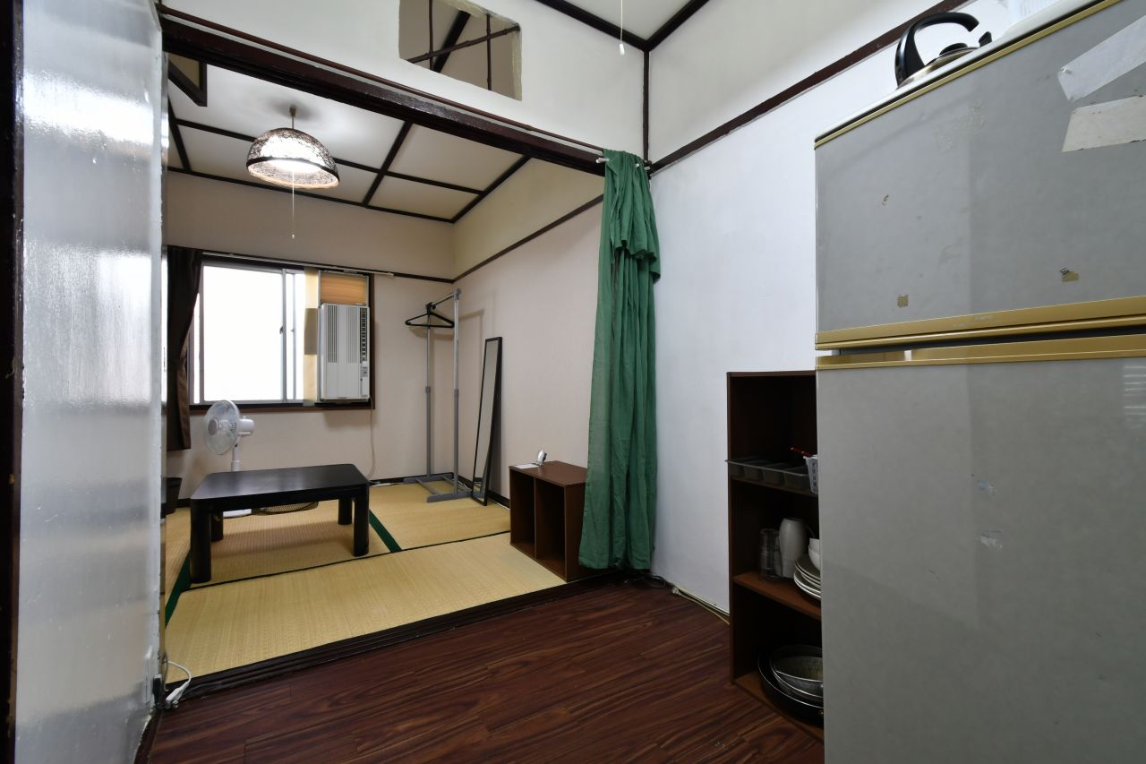 専有部の様子2。奥に4畳半の和室があります。（311号室）(2017-08-30,専有部,ROOM,3F)