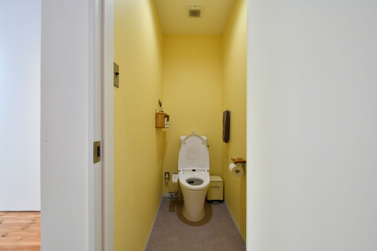ウォシュレット付きトイレの様子2。(2020-11-18,共用部,TOILET,2F)