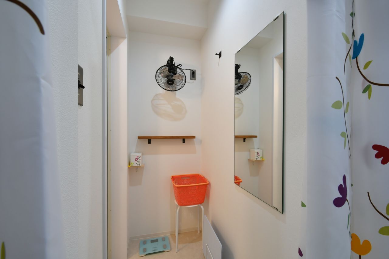 脱衣室の様子。(2020-11-18,共用部,BATH,1F)