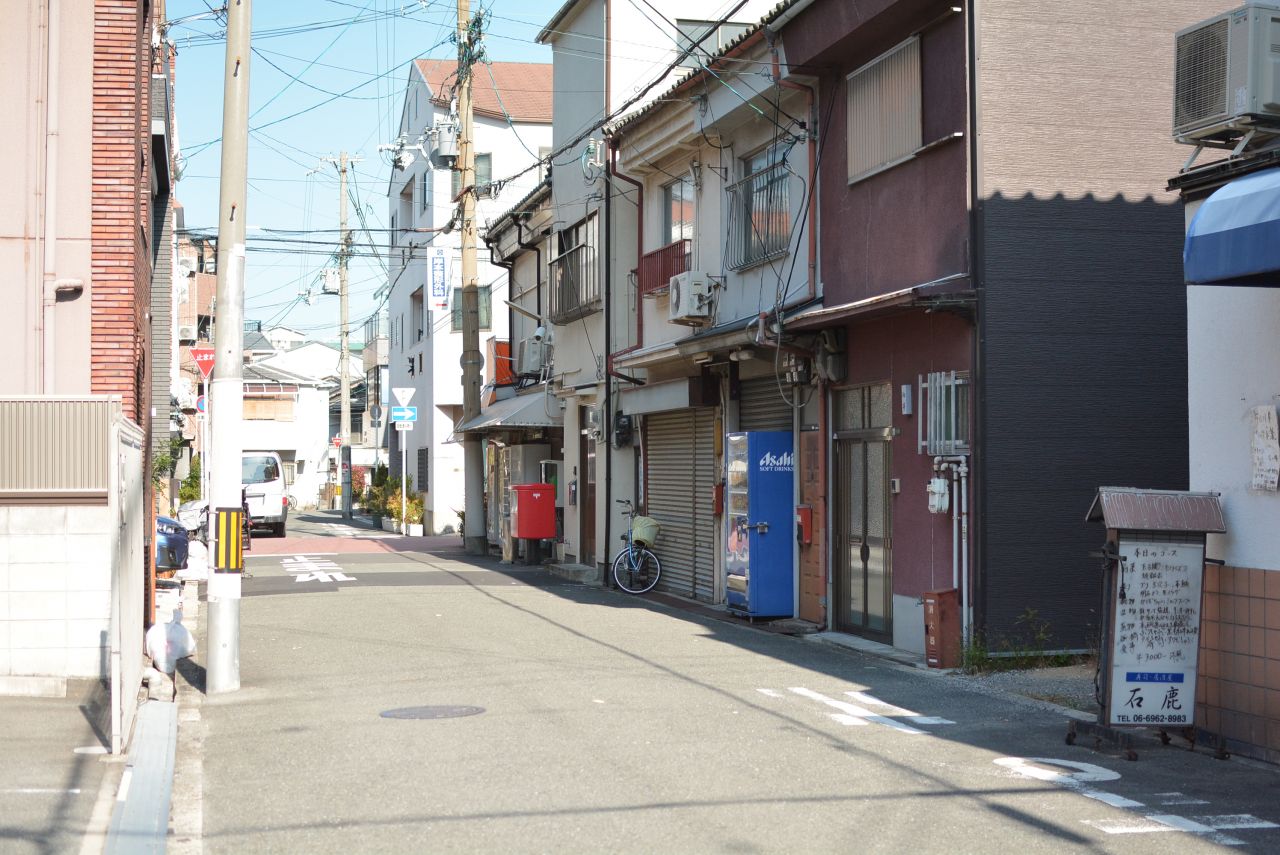 周辺は穏やかな戸建てや長屋が並ぶエリアです。(2020-11-18,共用部,ENVIRONMENT,1F)