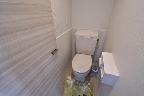 ウォシュレット付きトイレの様子。(2017-03-29,共用部,TOILET,3F)