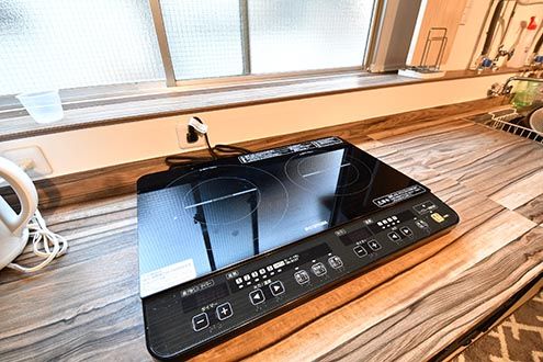 IHクッキングヒーターは2口です。(2017-03-29,共用部,KITCHEN,2F)