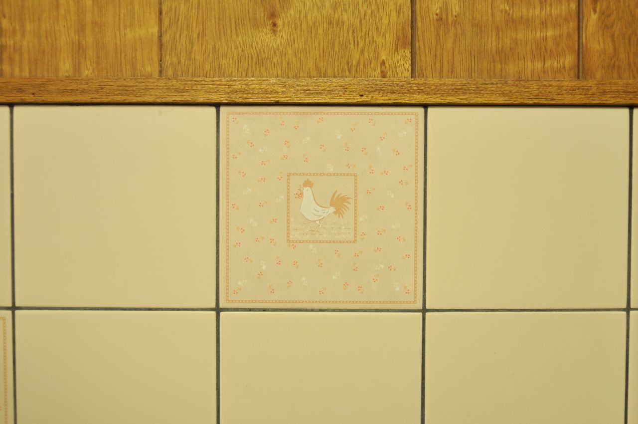 キッチンに貼られたタイルがキュート。(2012-03-24,共用部,KITCHEN,1F)