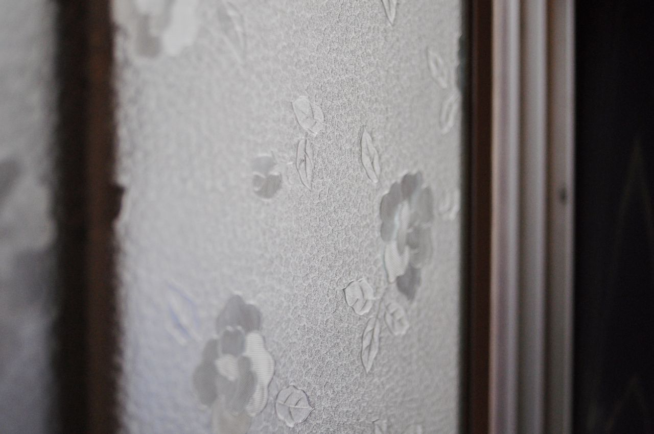 花模様のガラス。（201号室）(2012-03-24,専有部,ROOM,2F)