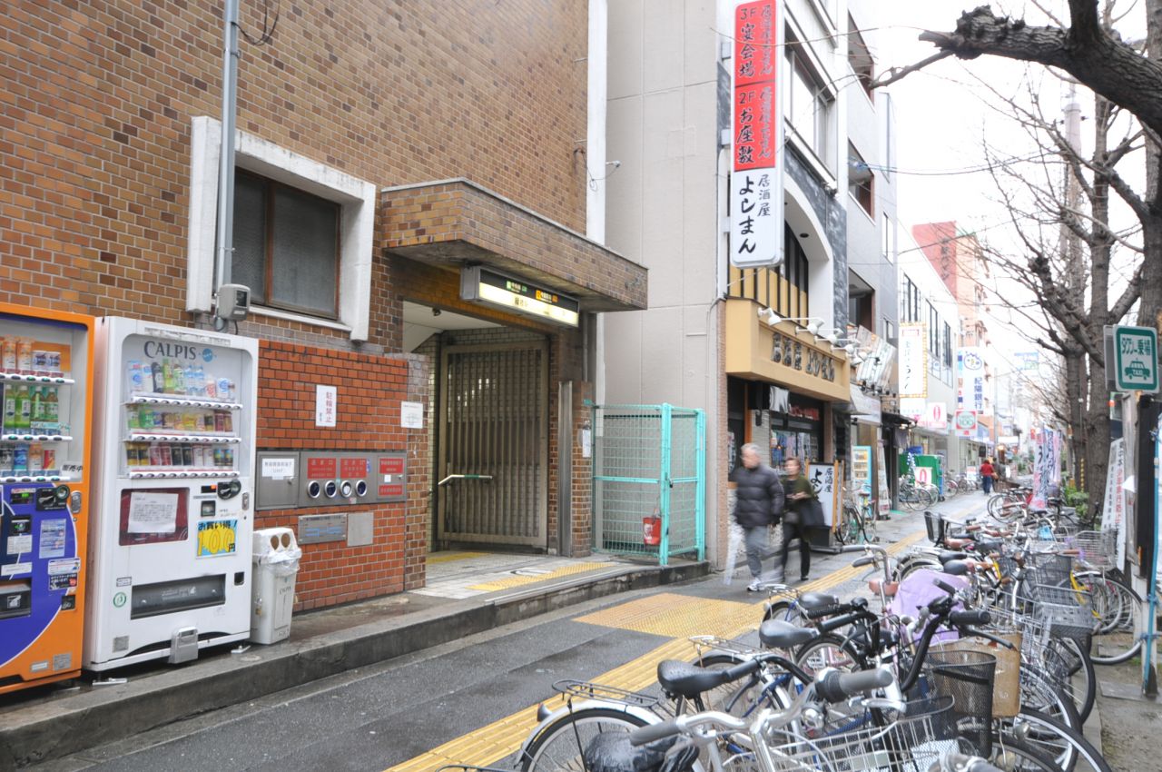 各線・緑橋駅の様子。(2012-03-24,共用部,ENVIRONMENT,1F)