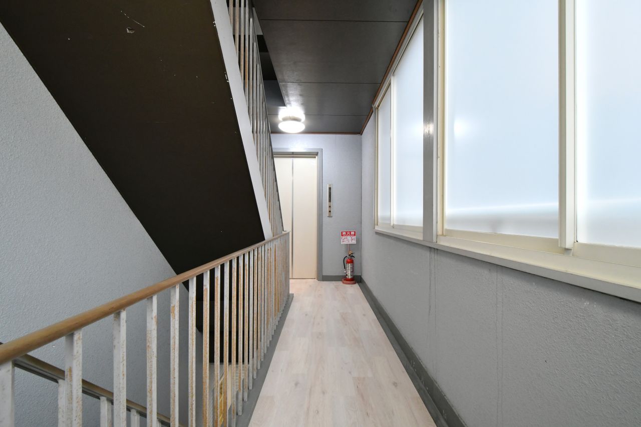 廊下の様子。(2022-11-23,共用部,OTHER,2F)