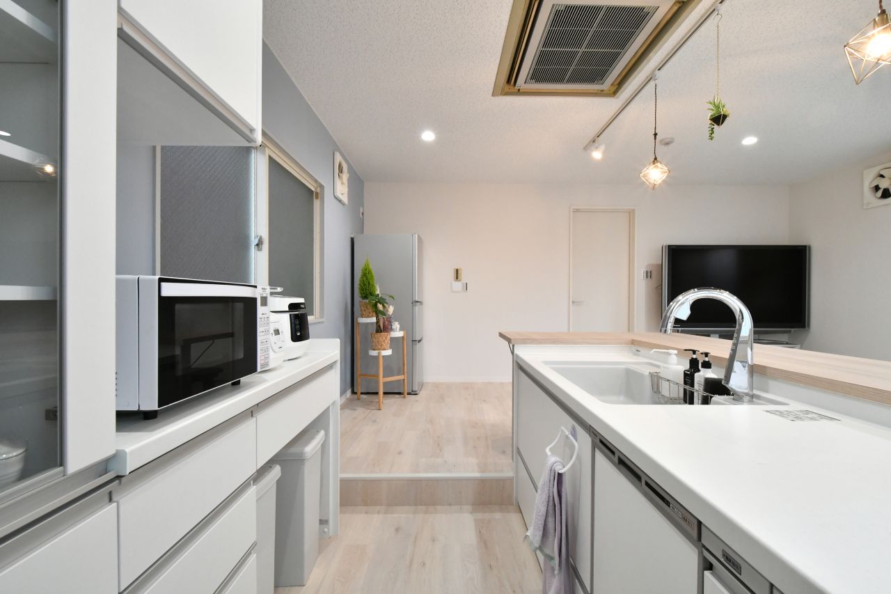 キッチンの様子2。(2022-11-23,共用部,KITCHEN,2F)