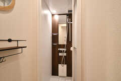 シャワールームの様子。(2022-11-23,共用部,BATH,2F)