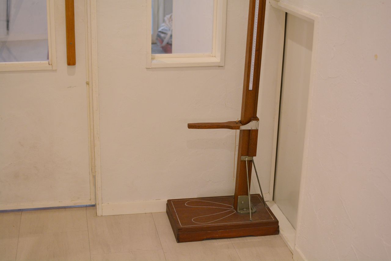 いつでも身長が測れます。(2023-05-11,共用部,LIVINGROOM,1F)