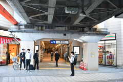 JR大阪環状線・桃谷駅の様子。(2020-10-14,共用部,ENVIRONMENT,1F)