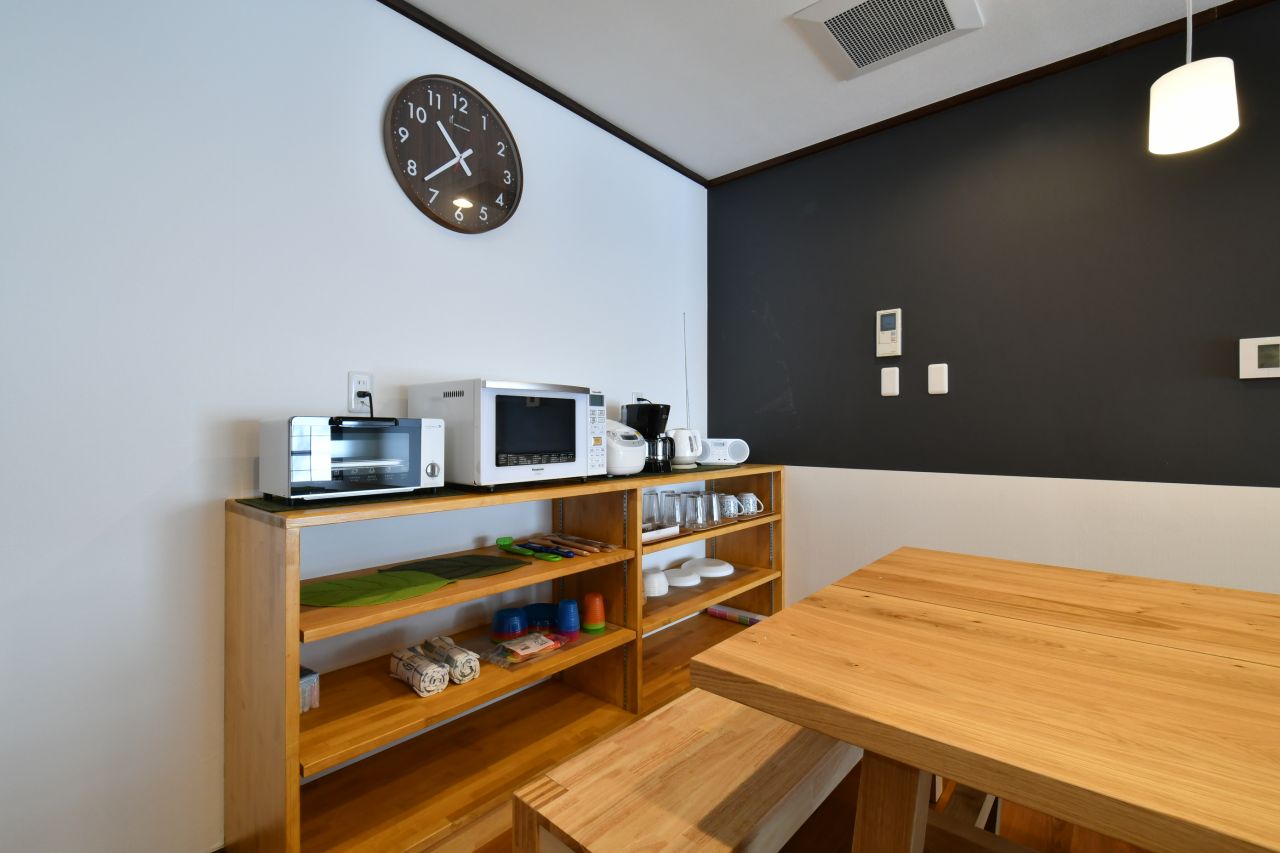 収納棚の様子。(2018-02-14,共用部,KITCHEN,1F)