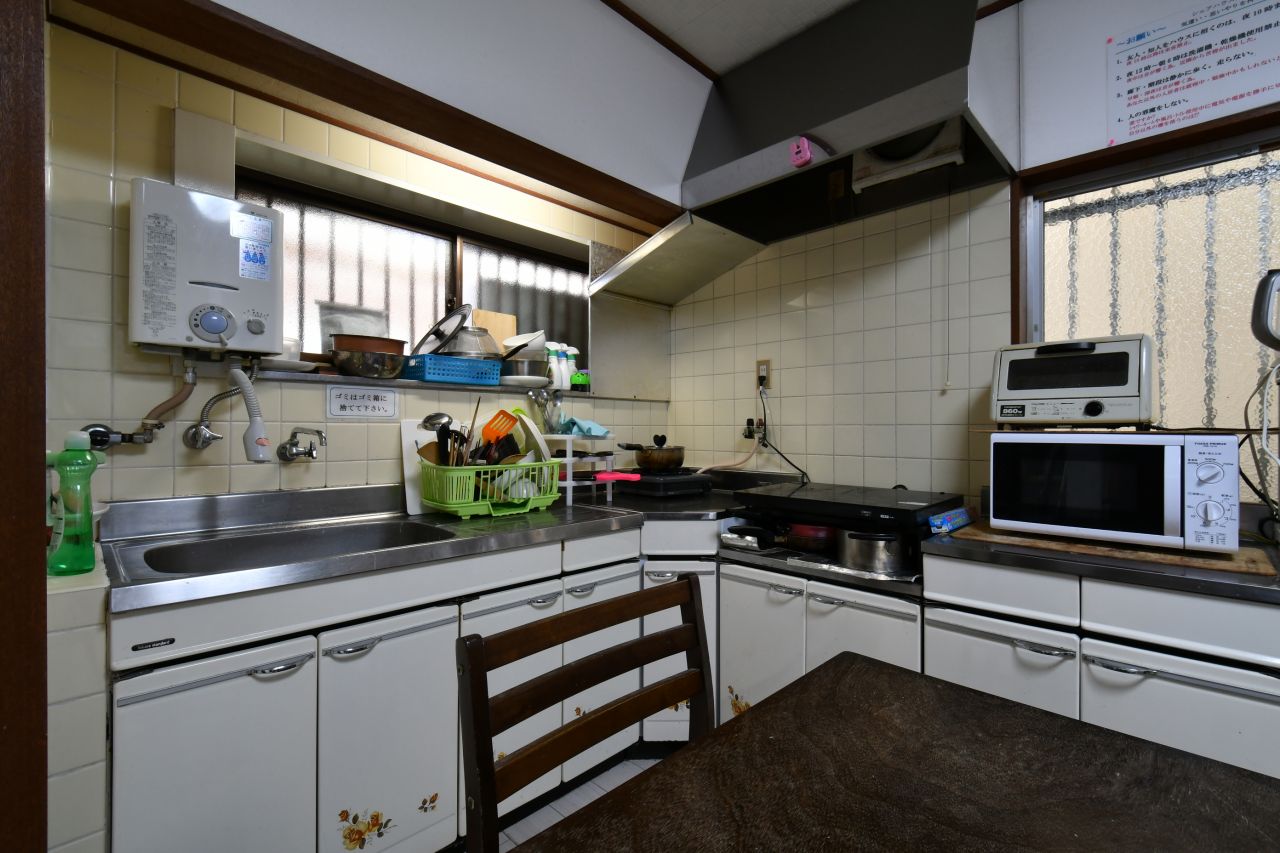 キッチンの様子。(2018-09-25,共用部,KITCHEN,1F)